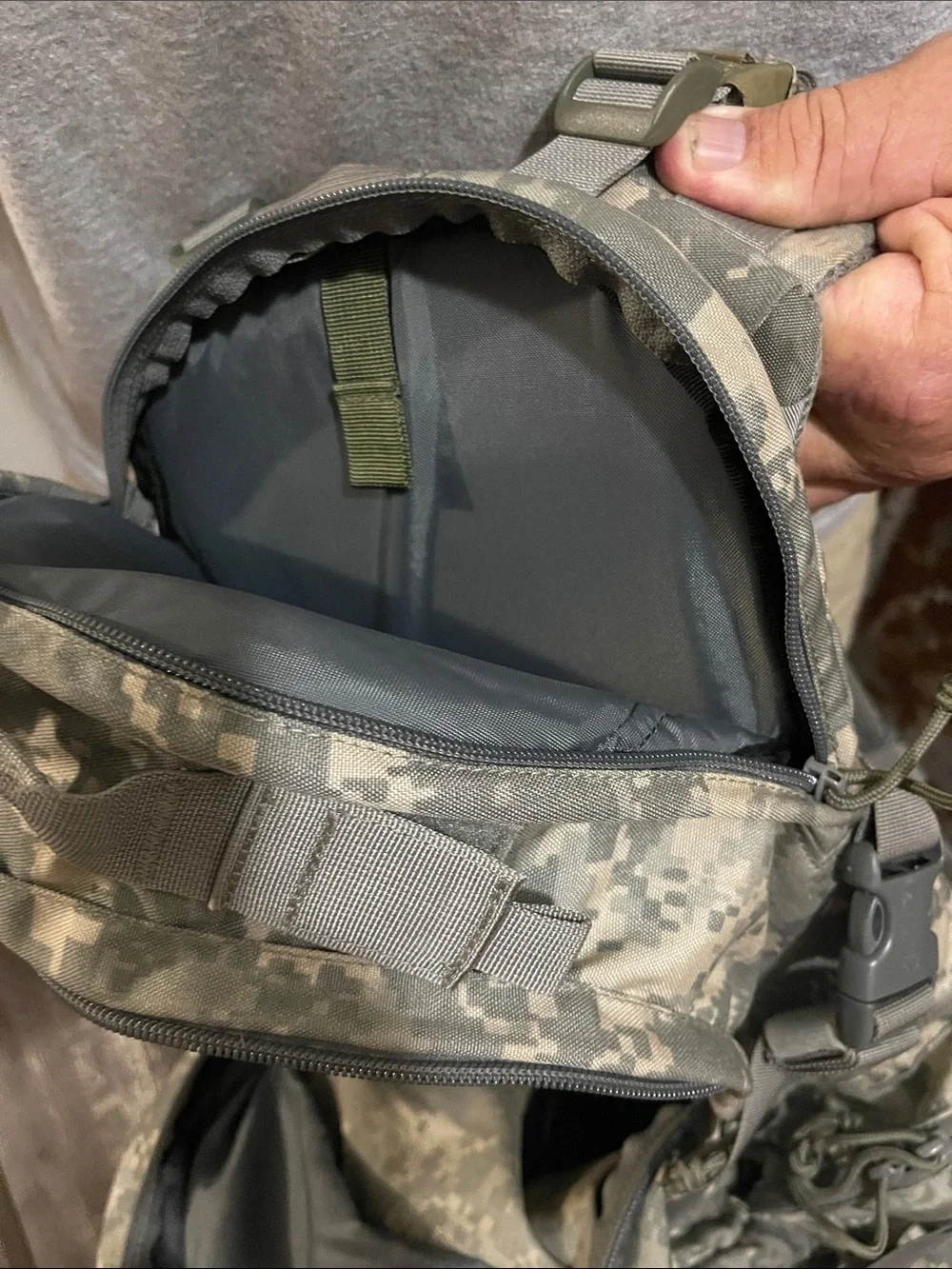 CamelBak Digital Camo Hydration Pack in Olive/Gray Linchpin Model